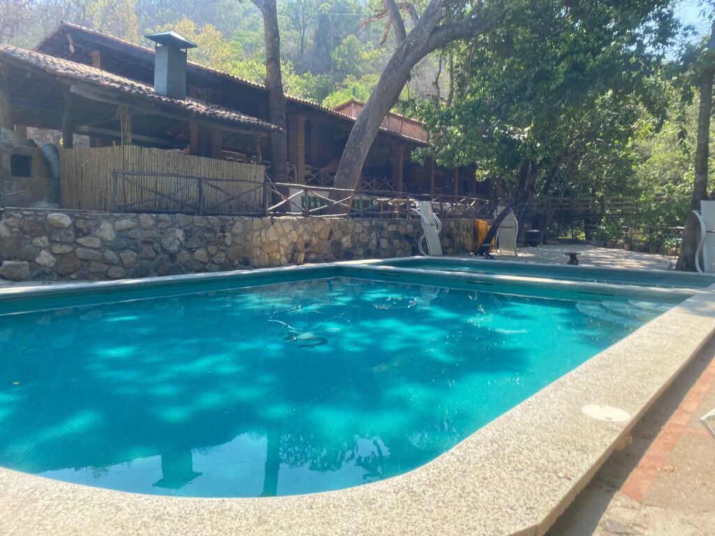 Cabañas cerca de Puerto Vallarta Jorullo Paradise 2 Alberca con chapoteadero Jorullo Paradise